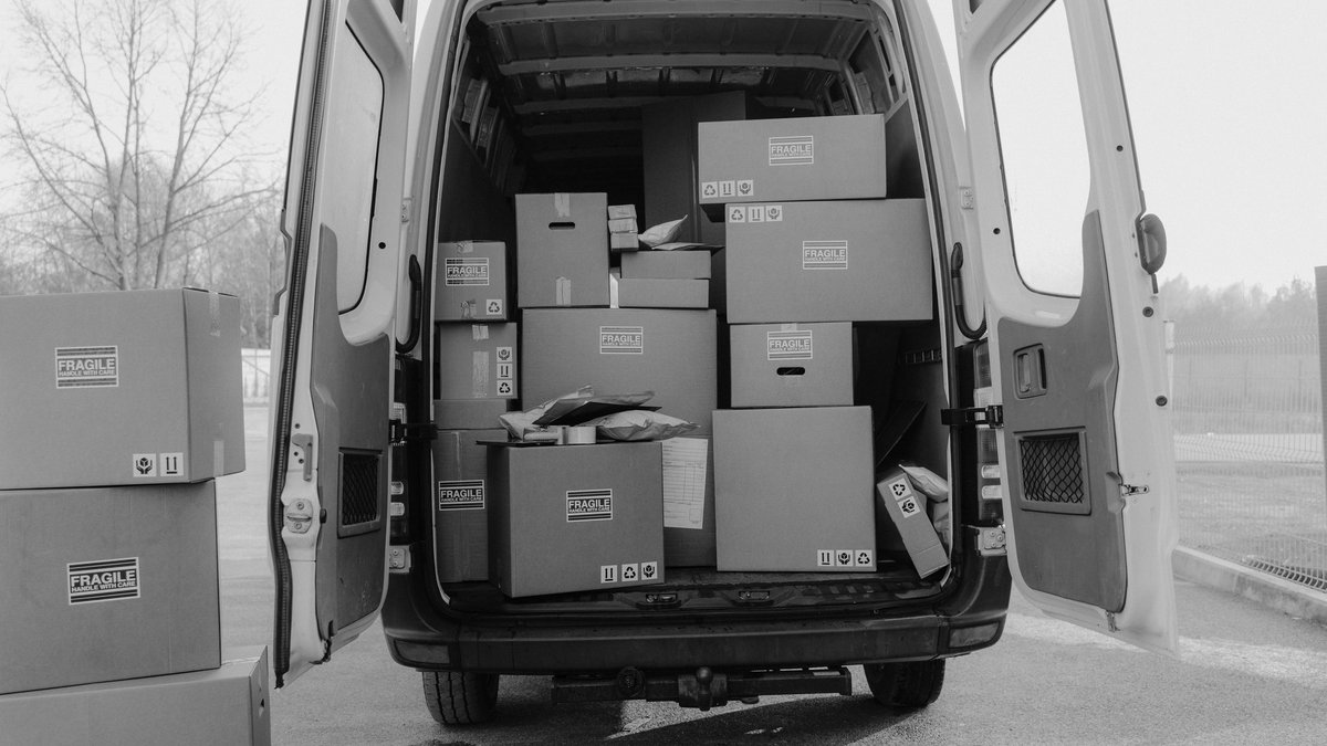 Sultan Freight delivery in progress