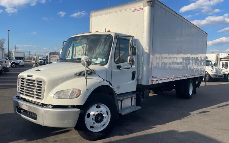 Freightliner M2 106 Box Truck — Sultan Freight fleet
